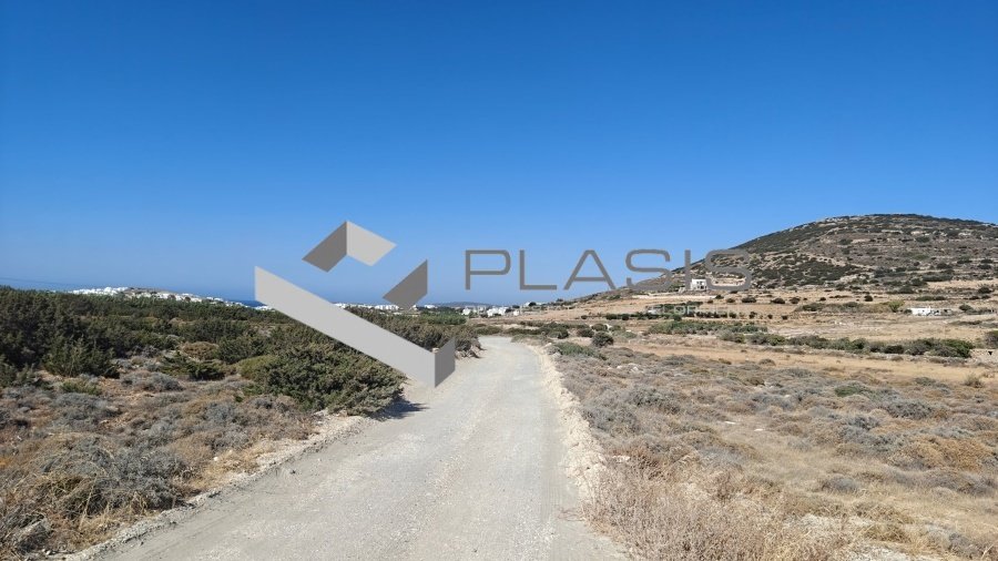 Land in Paros, Aegean, Greece 4 - 15729356