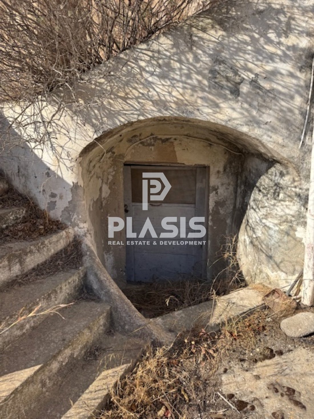 House in Thira, Aegean, Greece 4 - 15809976