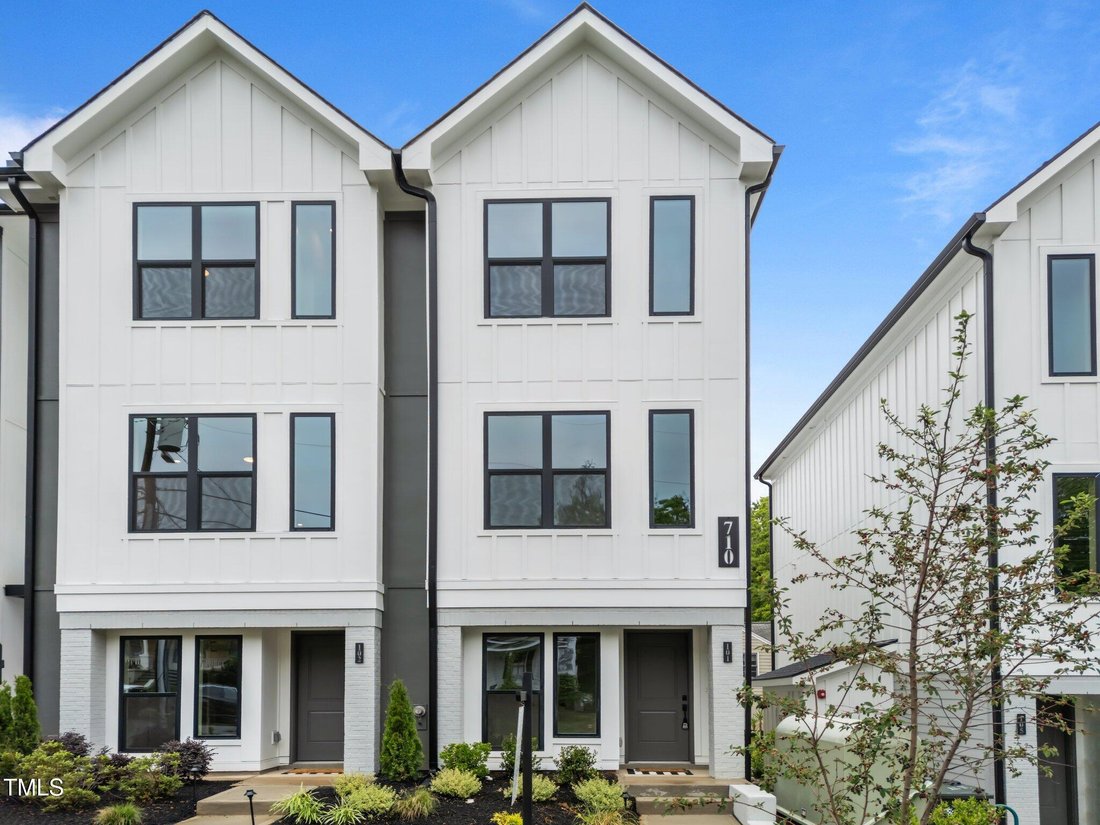 Townhouse in Raleigh, North Carolina, United States 1 - 16732697