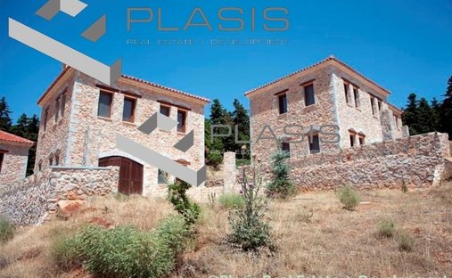 Apartment in Arachova, Thessaly and Central Greece, Greece 1