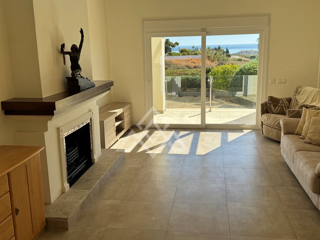 Villa in Estepona, Andalusia, Spain 2 - 16736360