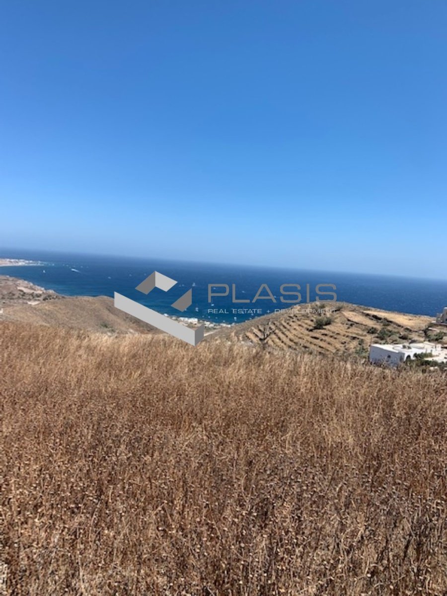 Land in Thira, Aegean, Greece 1 - 15731288