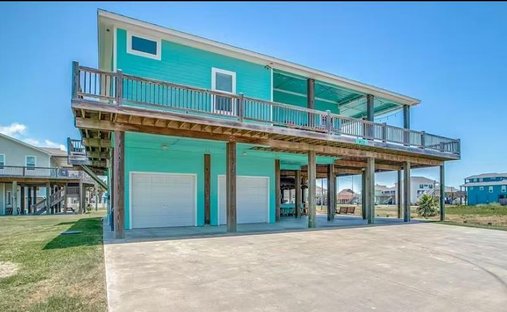 House in Bolivar Peninsula, Texas, United States 1