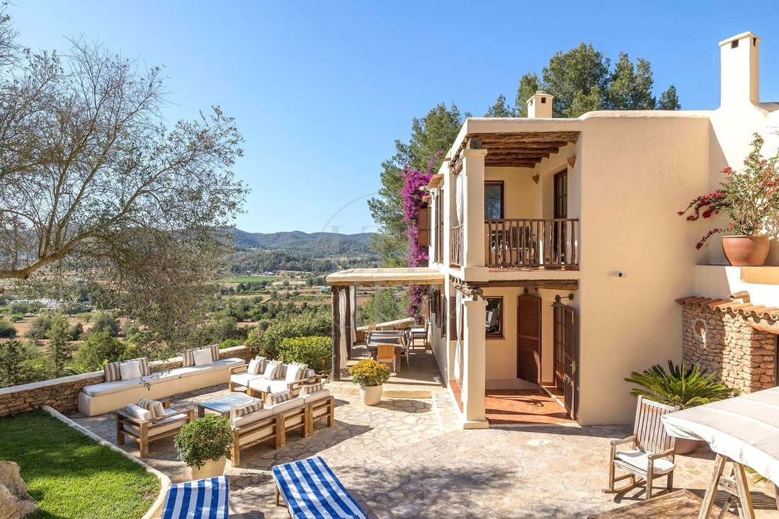 Villa in Sant Antoni de Portmany, Balearic Islands, Spain 4 - 16734740