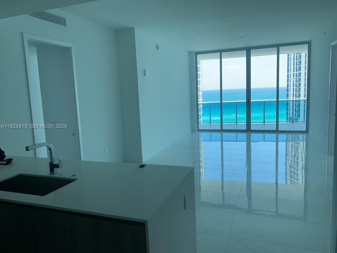 Condo in Golden Beach, Florida, United States 3 - 16736252