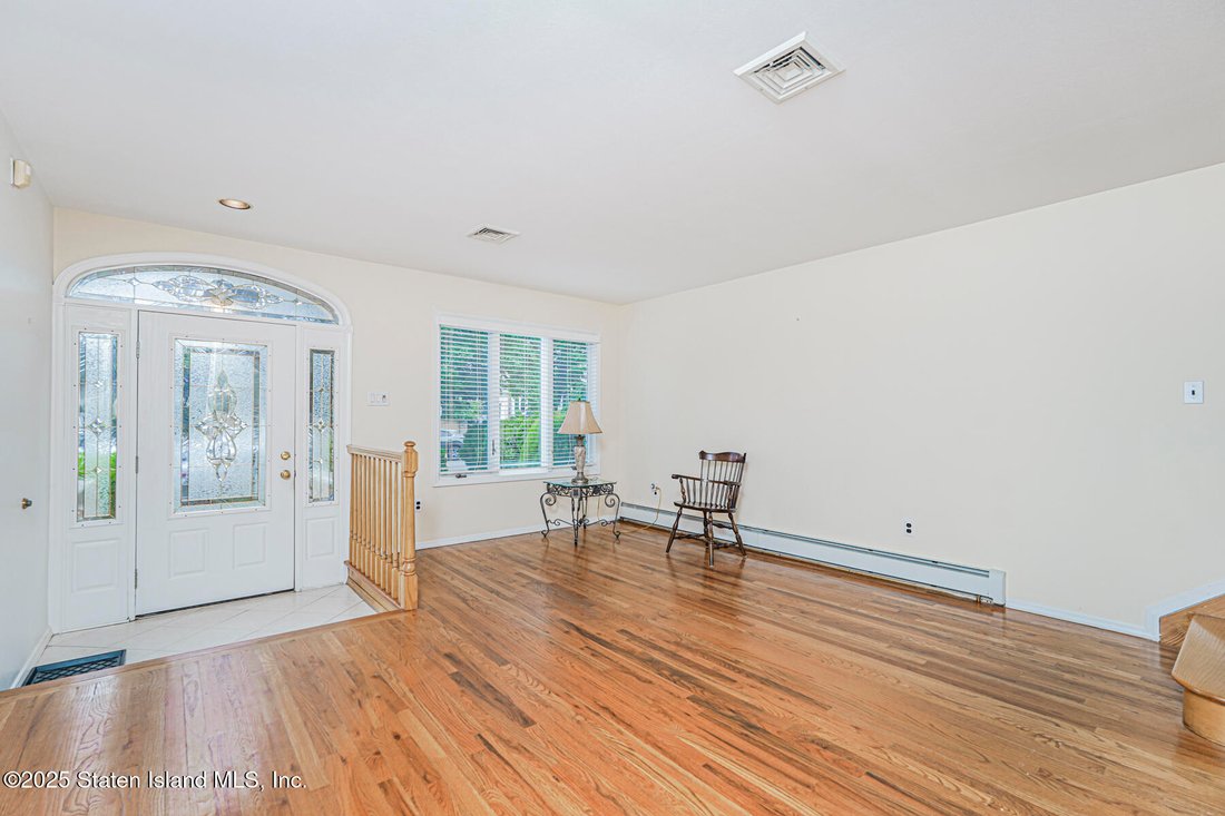 House in New York, New York, United States 3 - 16730476