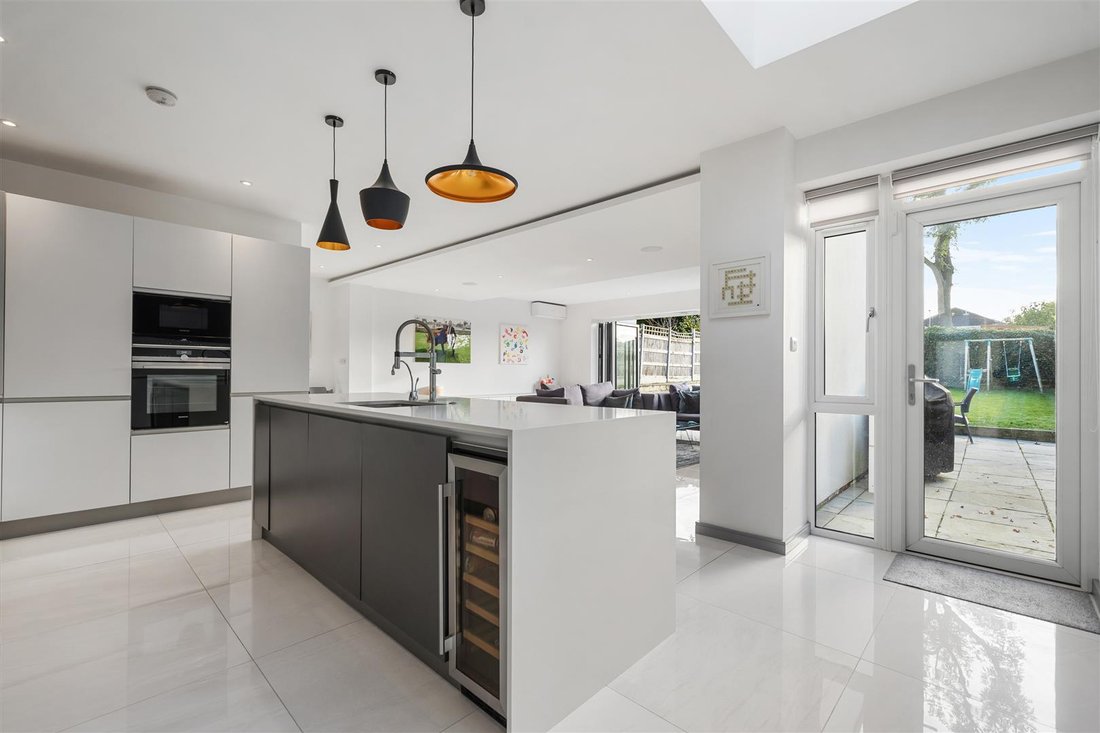 House in Finchley, Barnet, England 5 - 16735012