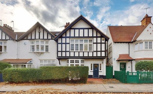 House in Temple Fortune, Barnet, England 1