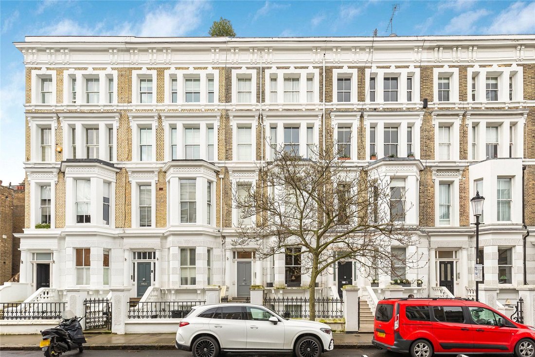 Apartment in The Boltons, Kensington And Chelsea, England 2 - 16734991