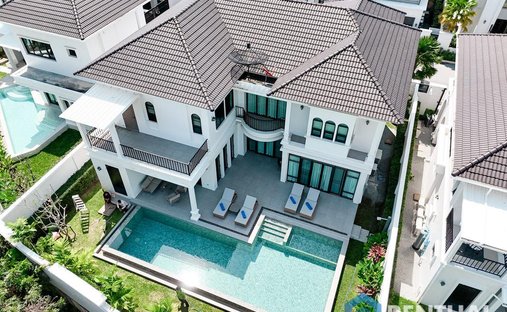 Villa à Choeng Thale, Province de Phuket, Thaïlande 1
