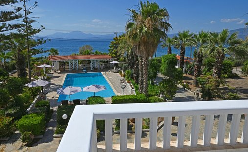 Villa in Megara, Attica, Greece 1