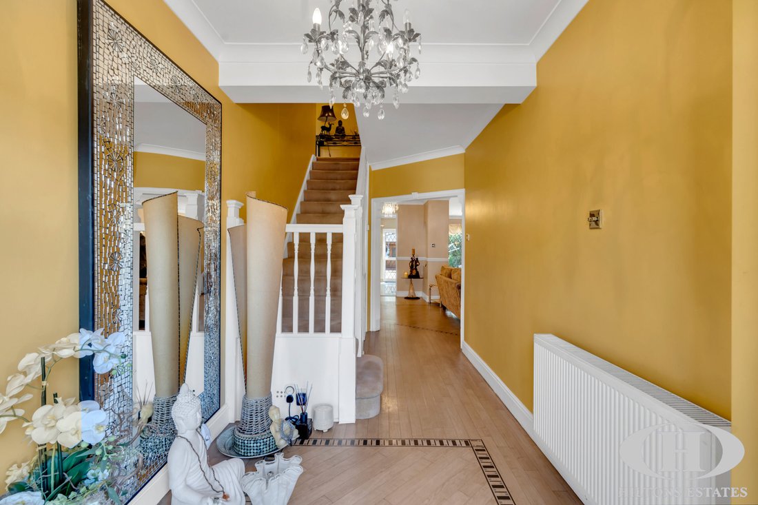 House in Southall, Ealing, England 5 - 16735157