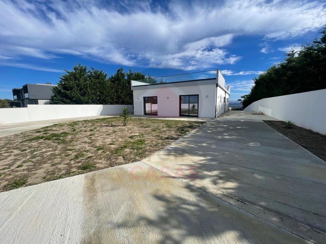 House in Santo Onofre e Serra do Bouro, Leiria District, Portugal 2 - 16736347