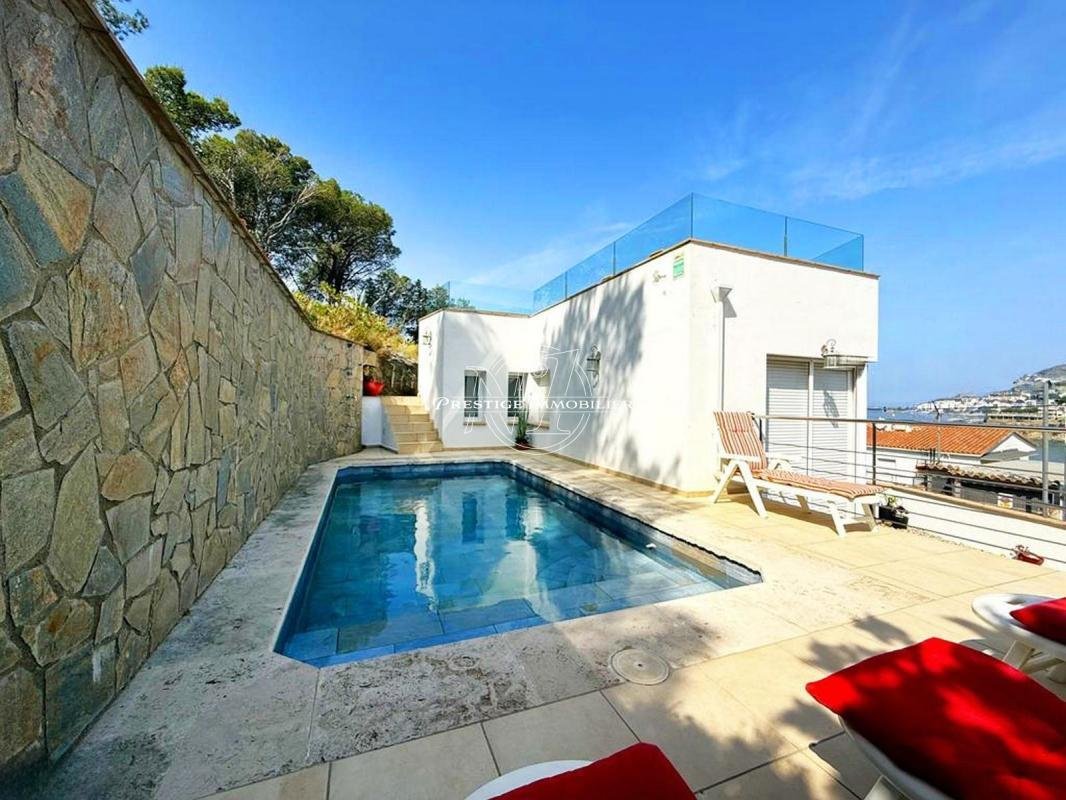 Villa in Roses, Catalonia, Spain 2 - 16735595
