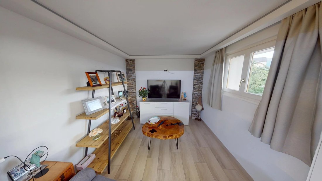 Chalet in Lens, Valais, Switzerland 4 - 16730840