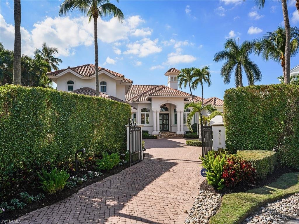 House in Naples, Florida, United States 3 - 16736894
