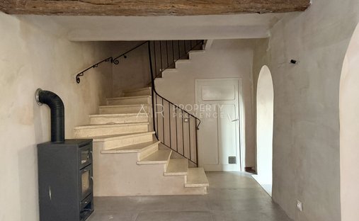 Beautiful Stone Property With Views And Pool