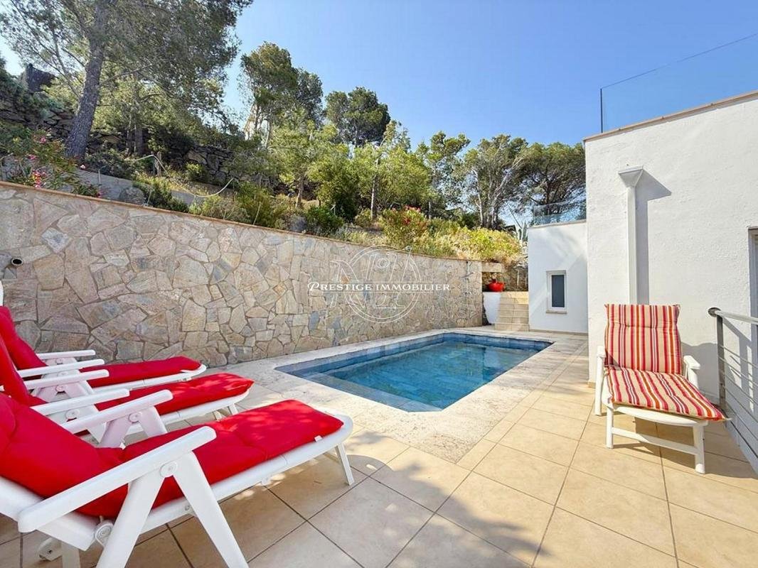 Villa in Roses, Catalonia, Spain 3 - 16735595