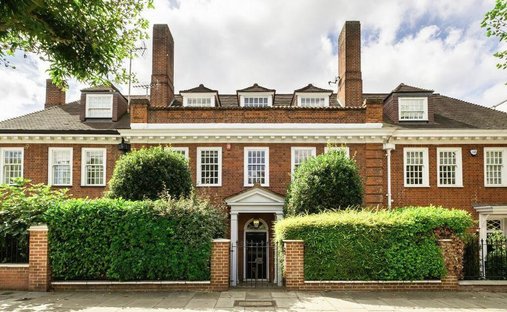 House in Little Venice, Westminster, England 1