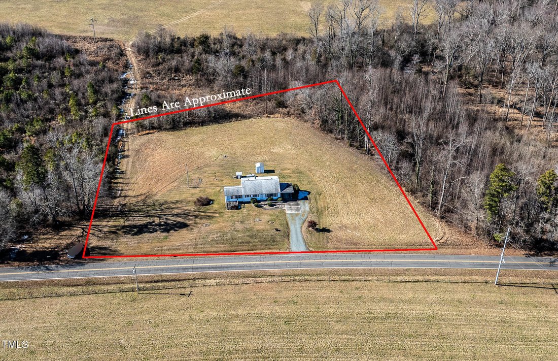 House in Siler City, North Carolina, United States 3 - 16732904