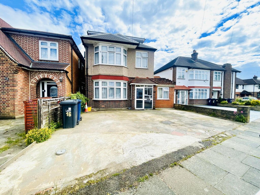 House in Southall, Ealing, England 1 - 16735064