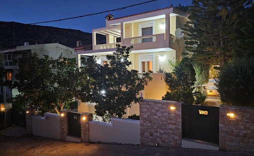 Villa in Palea Fokea, Attika, Griechenland 1