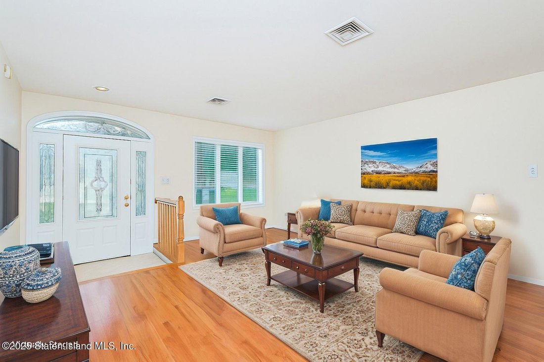 House in New York, New York, United States 5 - 16730476