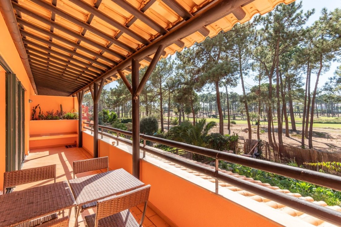 Apartment in Herdade Da Aroeira, Charneca de Caparica e Sobreda, Setubal 1 - 16737658