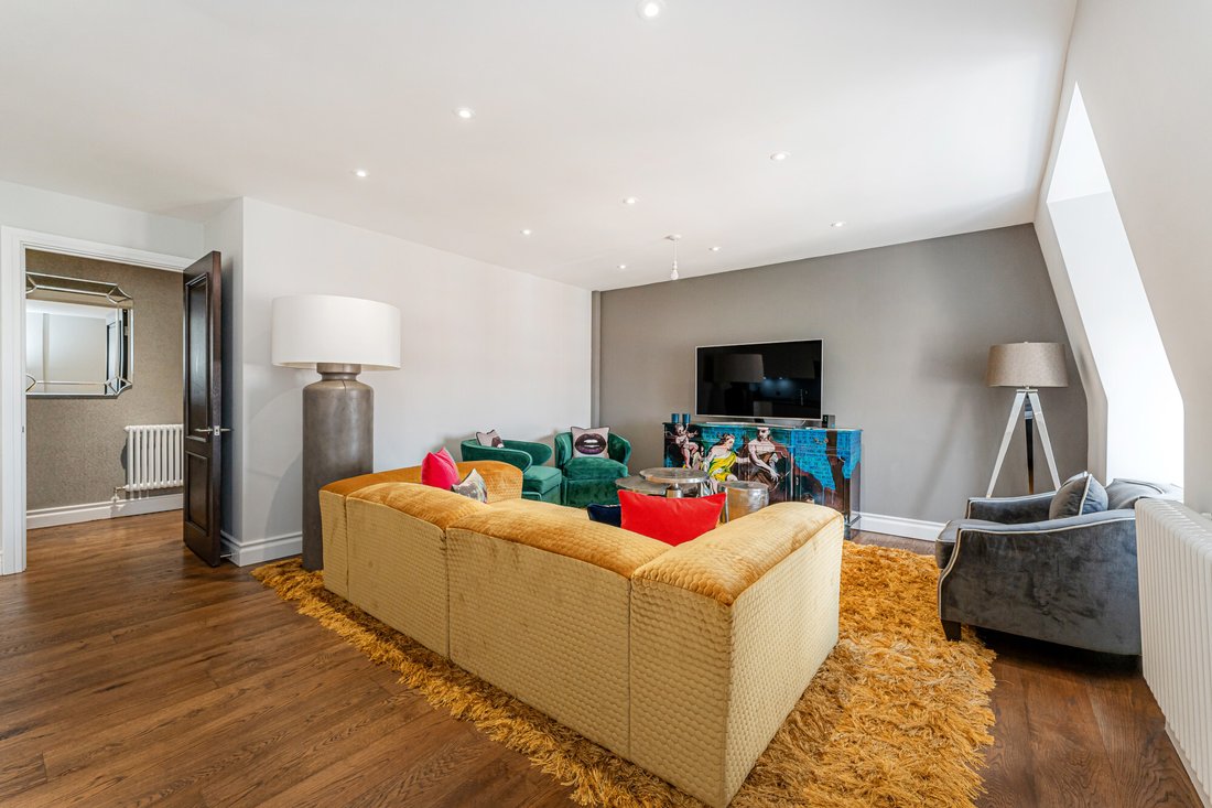 Appartamento a Campden Hill, Kensington e Chelsea, Inghilterra 3 - 16735622