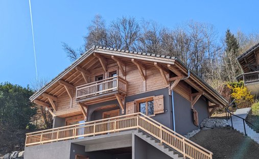 Chalet in Morillon, Auvergne-Rhône-Alpes, France 1
