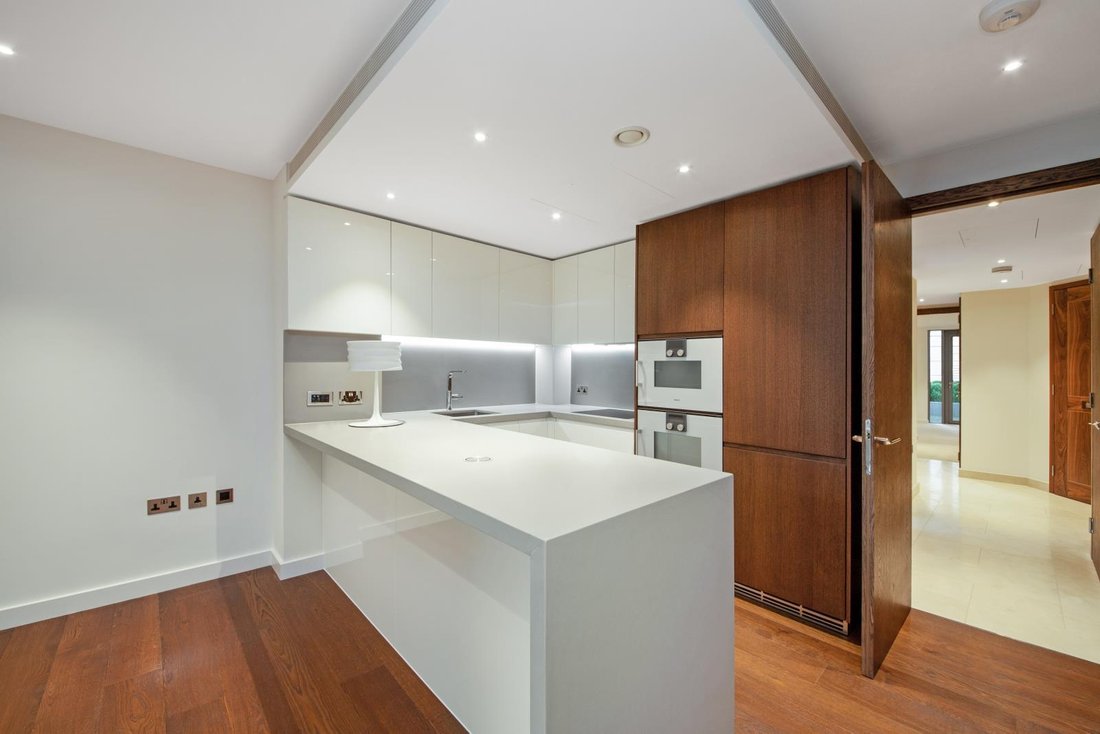 Apartment in Chelsea Harbour, England 3 - 16734960