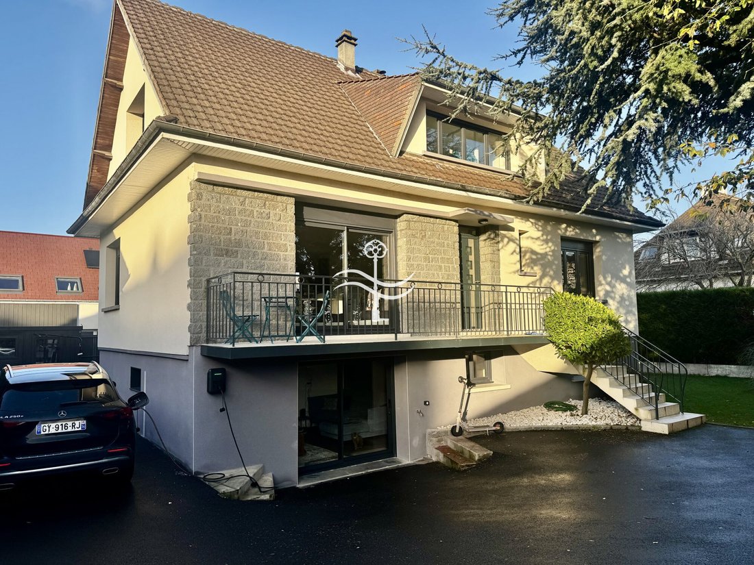 Casa en Caen, Normandía, Francia 1 - 16737286