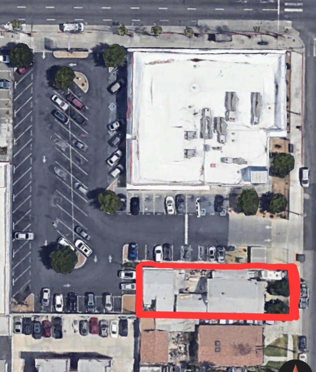 Los Angeles, California, United States 3 - 16731088