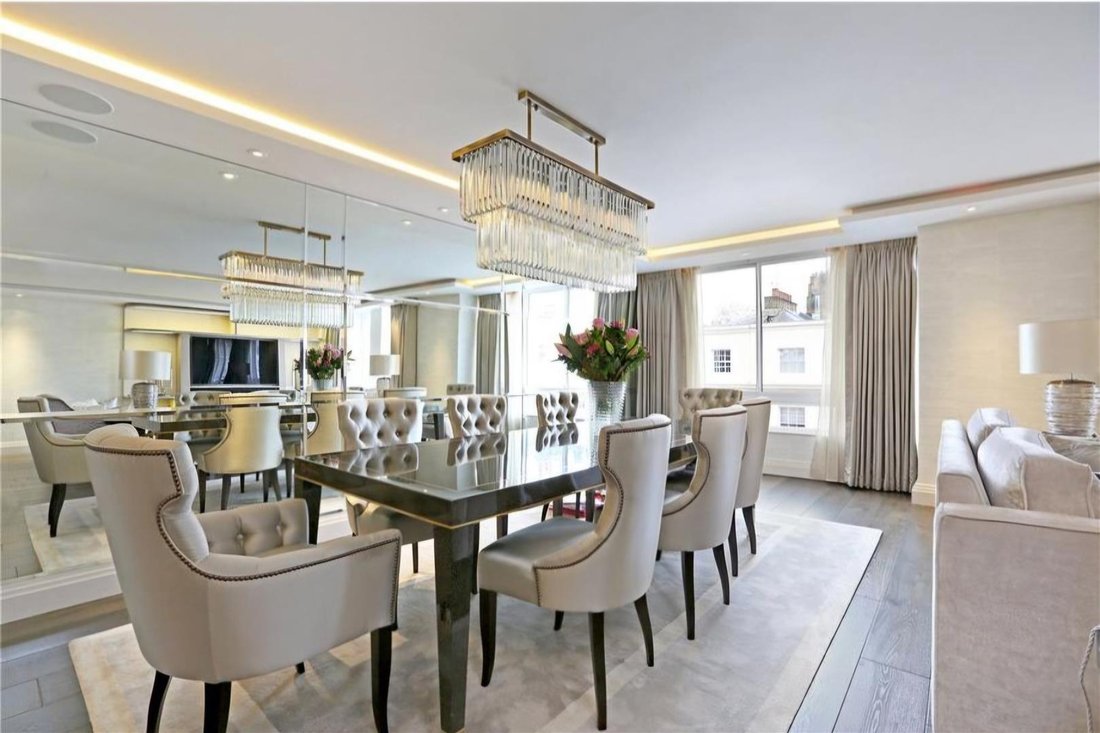 Apartment in Belgravia, Westminster, England 3 - 16734597