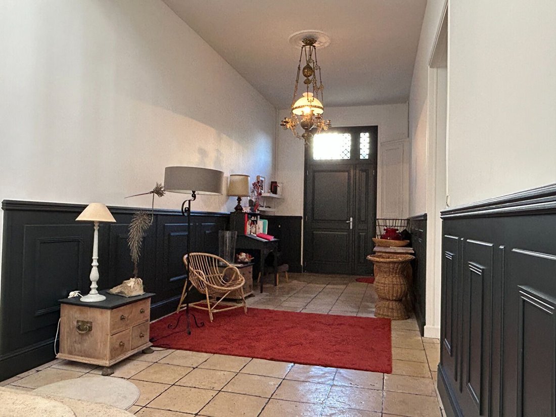 House in Niort, Nouvelle-Aquitaine, France 5 - 16737382