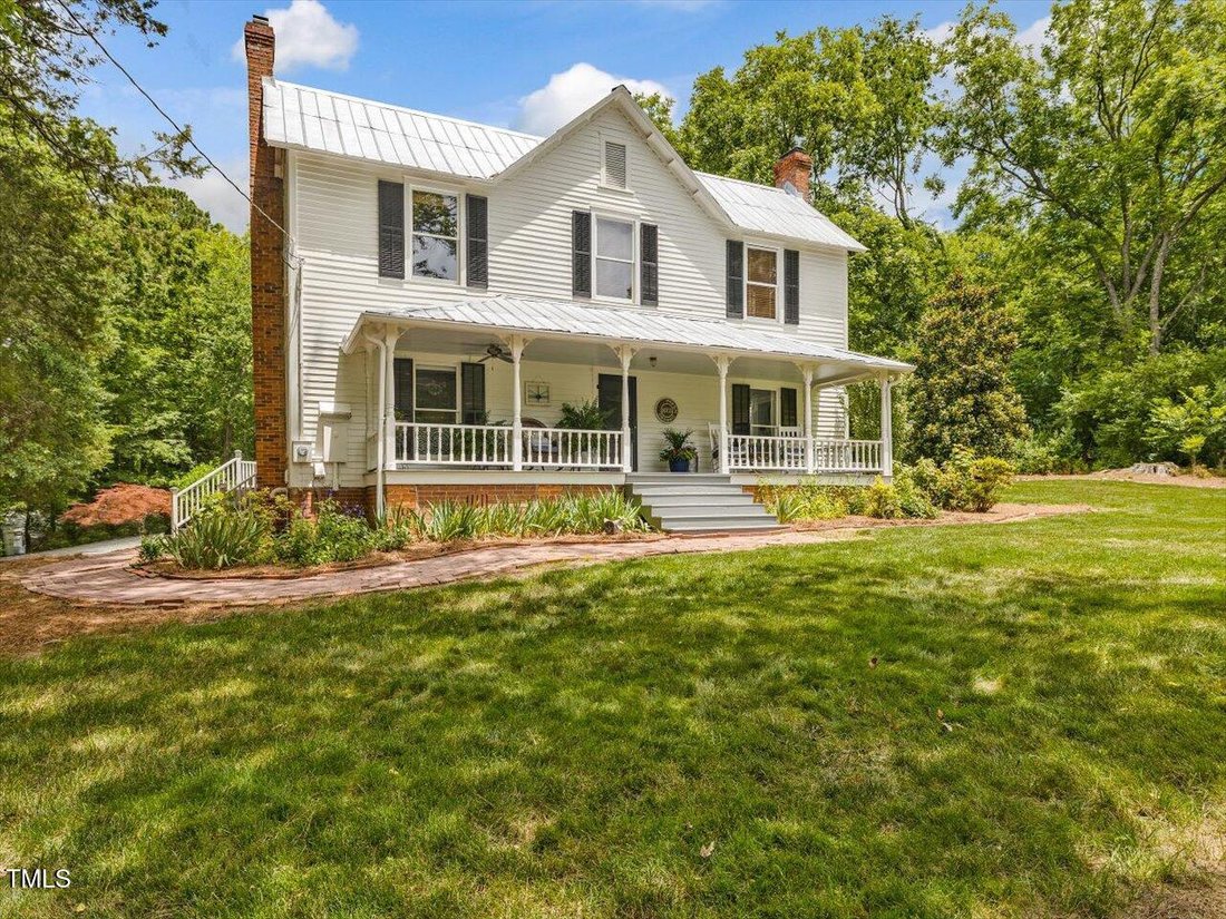 House in Pittsboro, North Carolina, United States 2 - 16732944