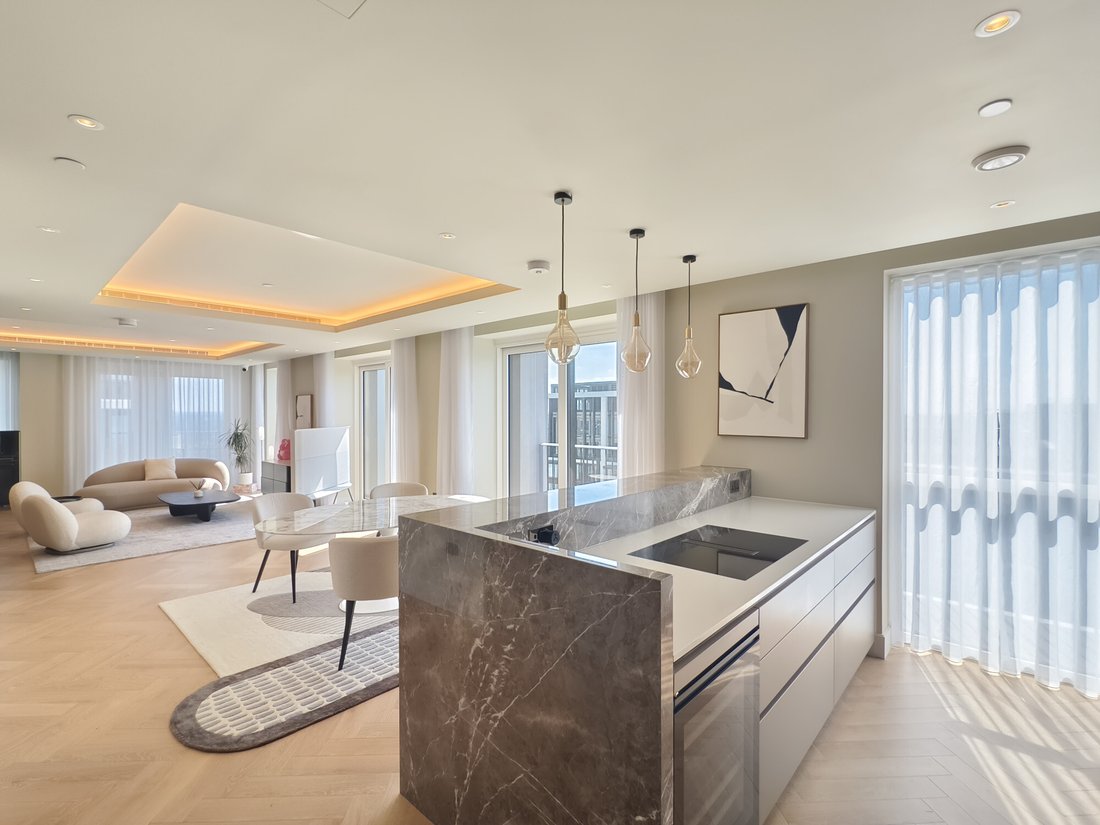 Apartment in White City, Hammersmith and Fulham, England 2 - 16735147