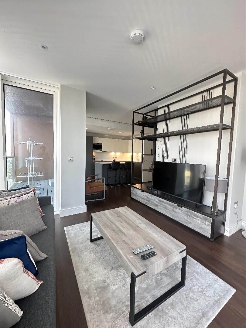 Apartment in Poplar, Tower Hamlets, England 2 - 16735360