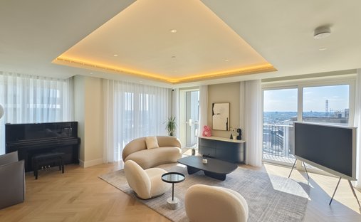 Apartment in White City, Hammersmith and Fulham, England 1