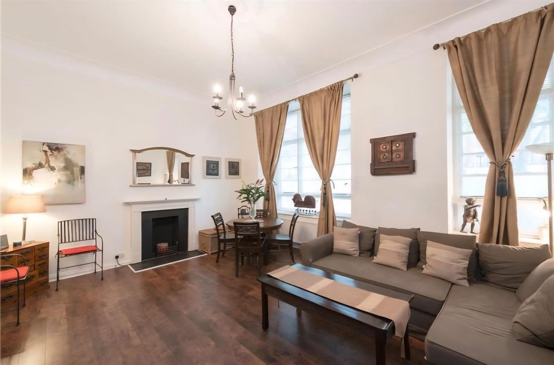 Apartment in Hyde Park, Westminster, England 2 - 16734874