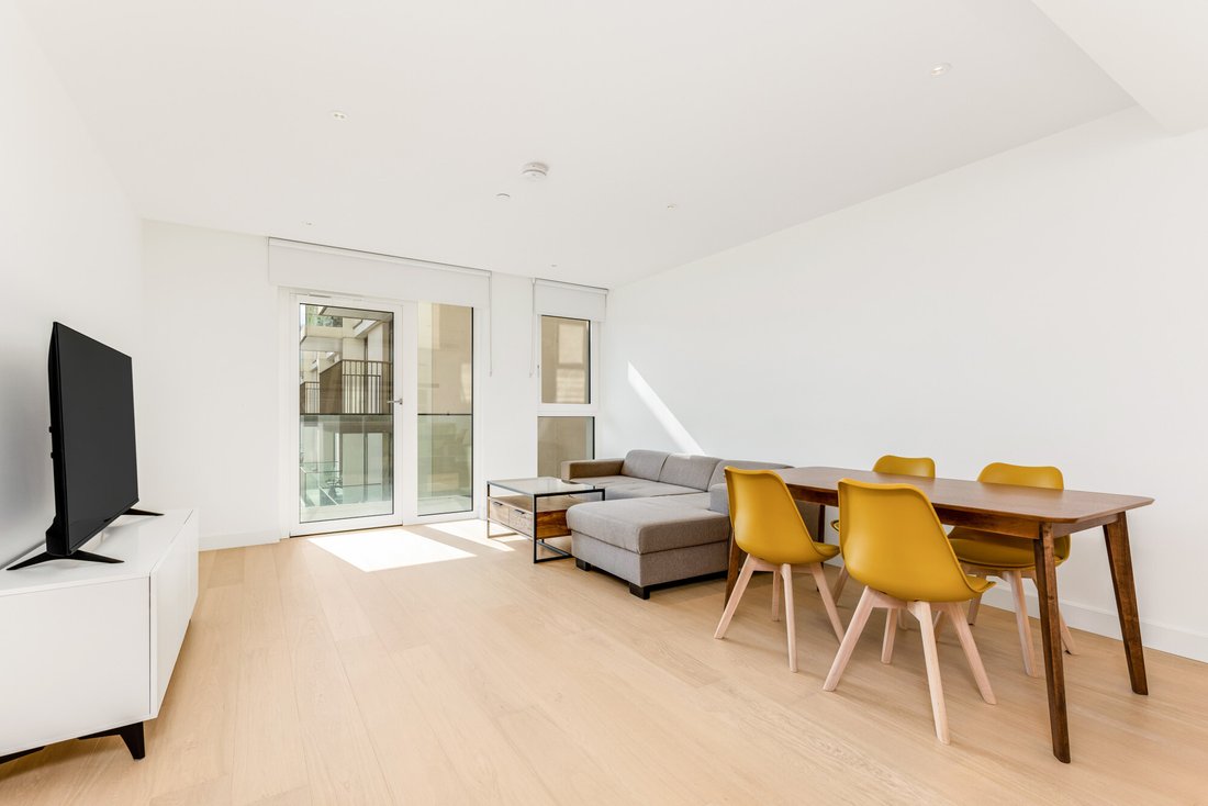 Apartment in White City, Hammersmith and Fulham, England 1 - 16734823
