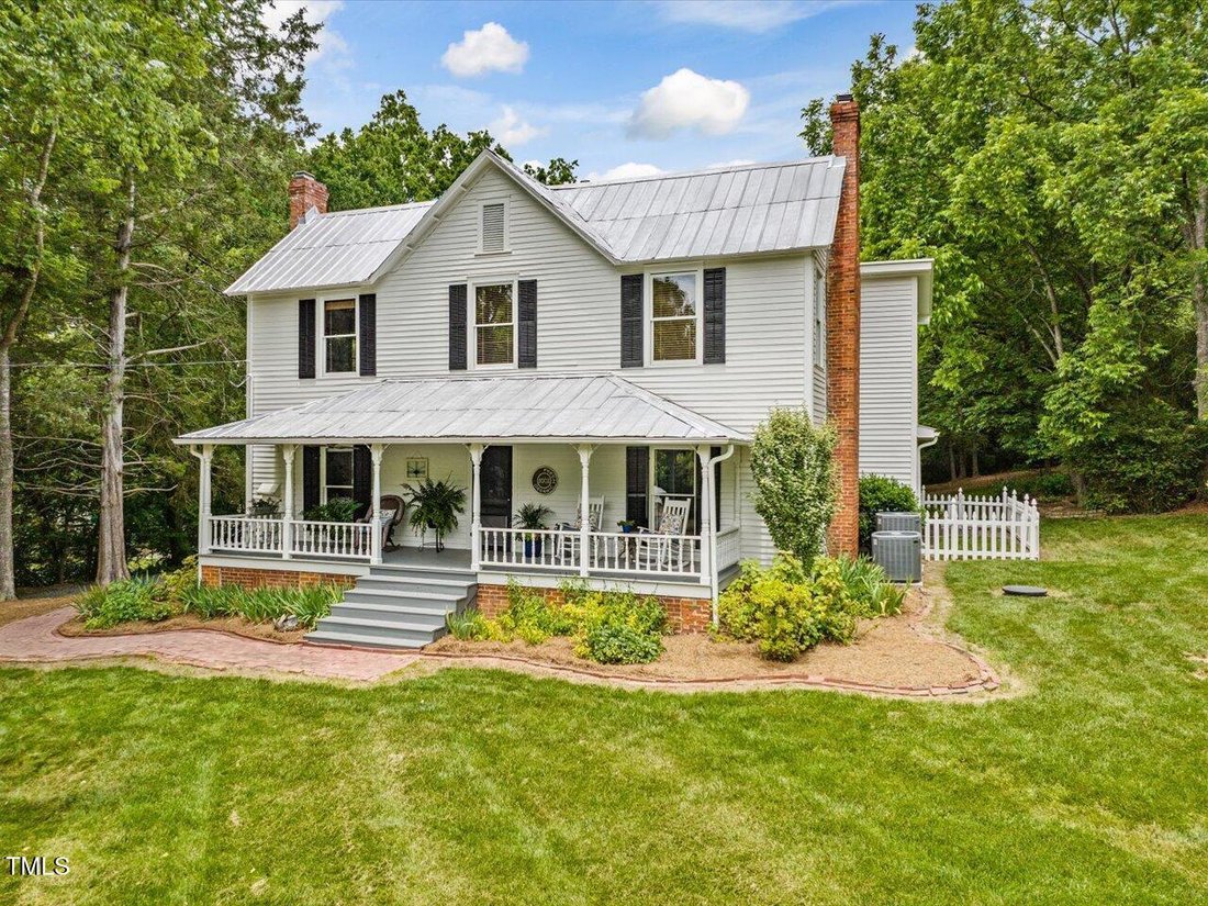 House in Pittsboro, North Carolina, United States 4 - 16732944