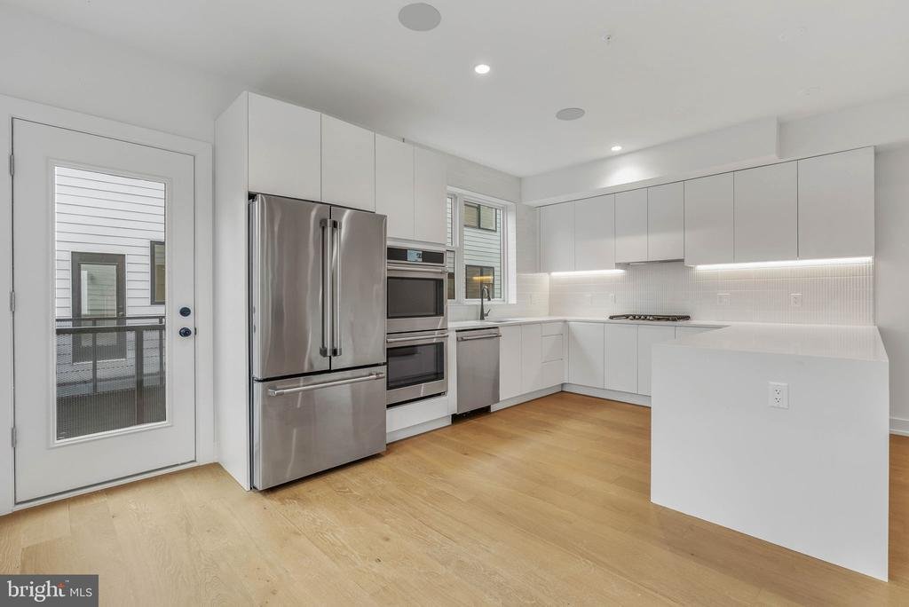Townhouse in Philadelphia, Pennsylvania, United States 2 - 16306275