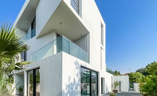 Villa in Dubai, Dubai, United Arab Emirates 1