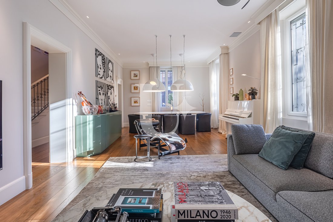 Villa in Maggiolina - Journalists' Village, Milan, Italy 3 - 16738297