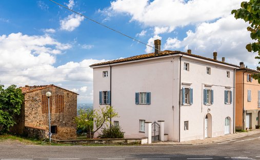 Villa in Casciana Terme Lari, Tuscany, Italy 1