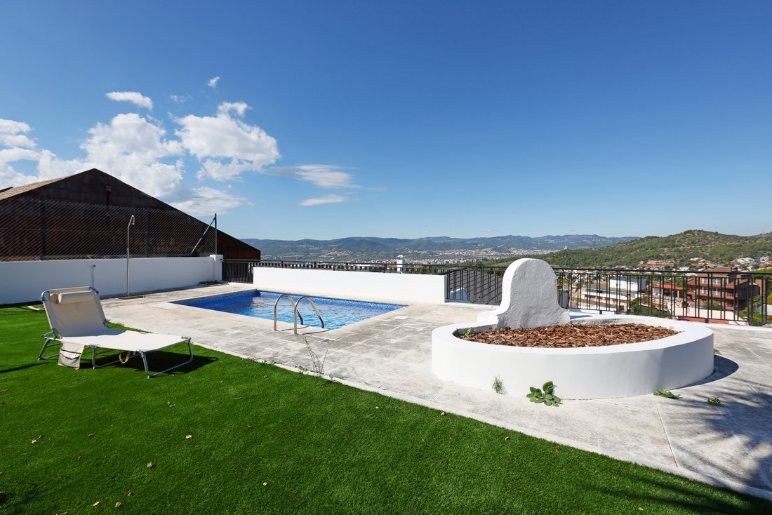 Chalet in Esplugues de Llobregat, Catalonia, Spain 4 - 16738354
