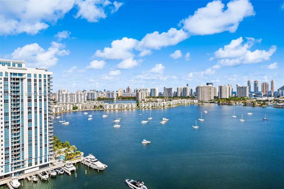 Condo in North Miami Beach, Florida, United States 2 - 16719550