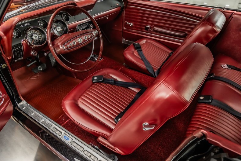 Coupe in Plymouth, United States 3 - 16737953