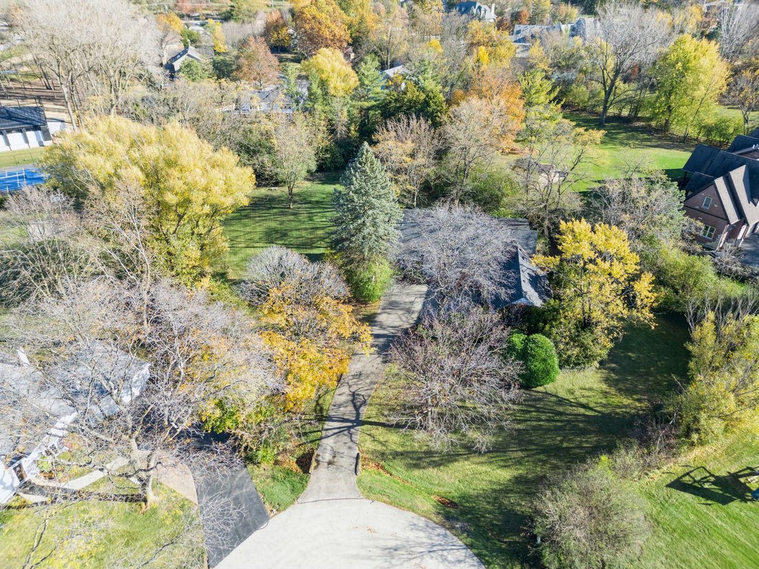 Land in Burr Ridge, Illinois, United States 1 - 16738016